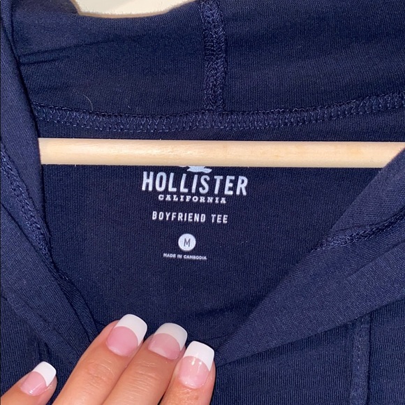 Crop Top - Picture 2 of 4